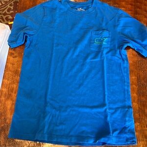 boys vineyard vines t shirt